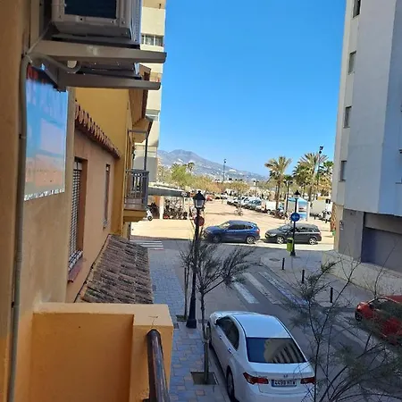 En Junto Al Paseo Maritimo *