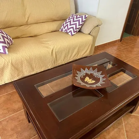 En Junto Al Paseo Maritimo *