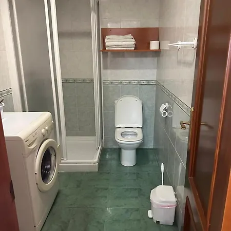 En Junto Al Paseo Maritimo